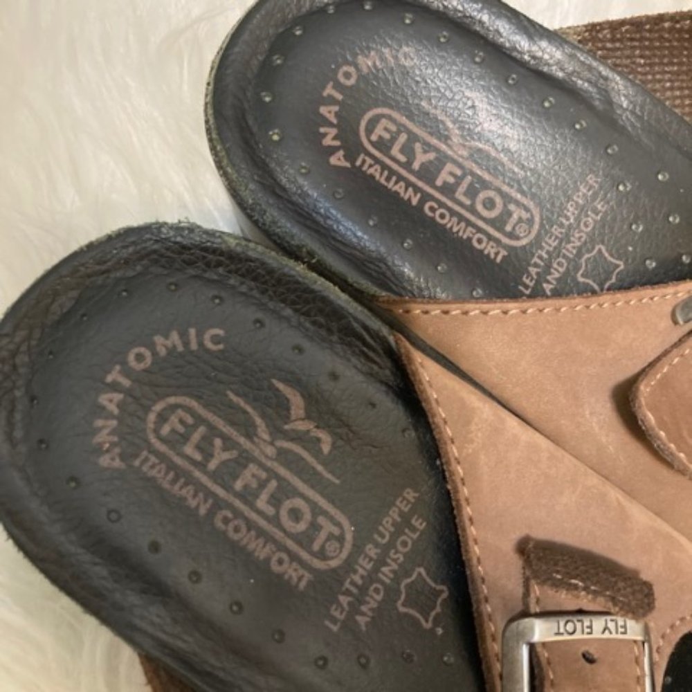 Fly Flot Clogs - Picture 7 of 11